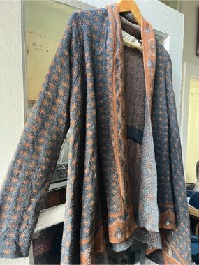 Gorgeous Anthropologie Field Flower Cardigan